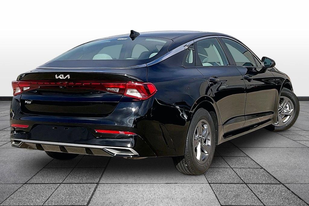 2022 Kia K5 LXS