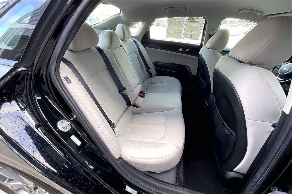 2022 Kia K5 LXS