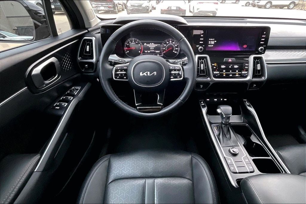 2023 Kia Sorento S