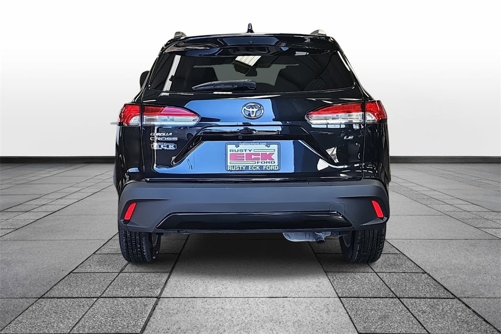 2024 Toyota Corolla Cross LE