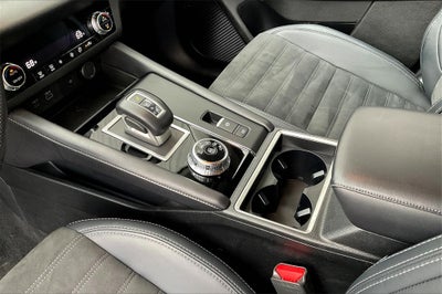 2024 Mitsubishi Outlander SE Black Edition