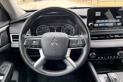 2024 Mitsubishi Outlander SE Black Edition