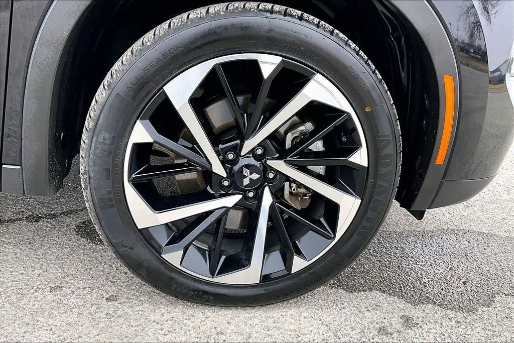 2024 Mitsubishi Outlander SE Black Edition