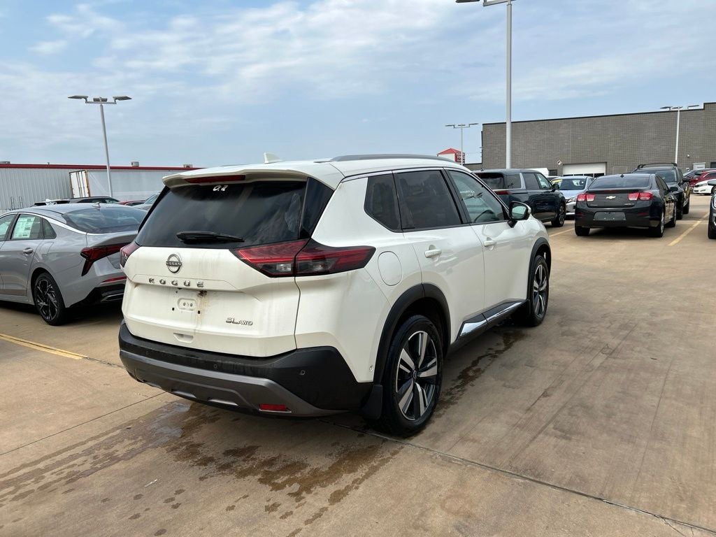 2023 Nissan Rogue SL