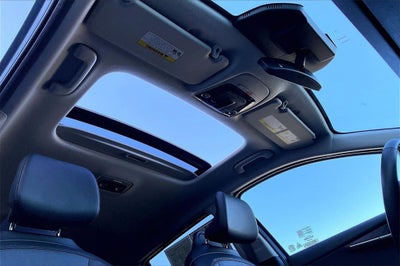 2023 Kia Niro Plug-In Hybrid SX