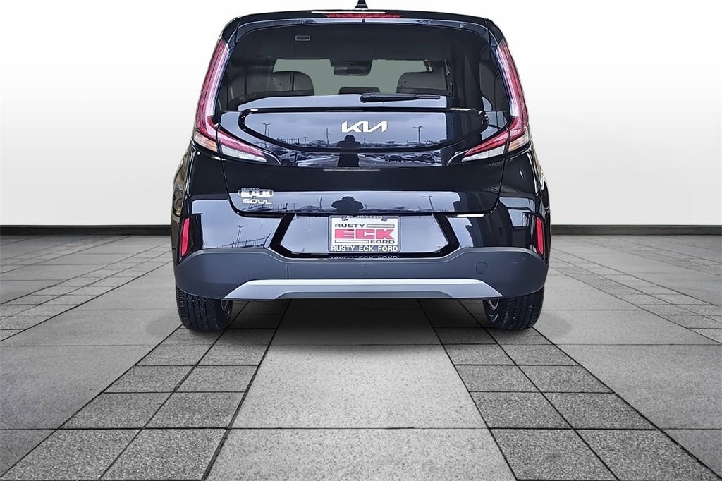 2024 Kia Soul LX