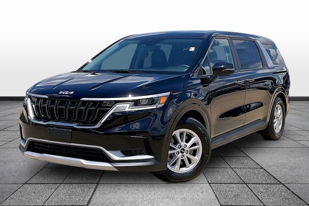 2024 Kia Sedona LX Seat Pkg's photo