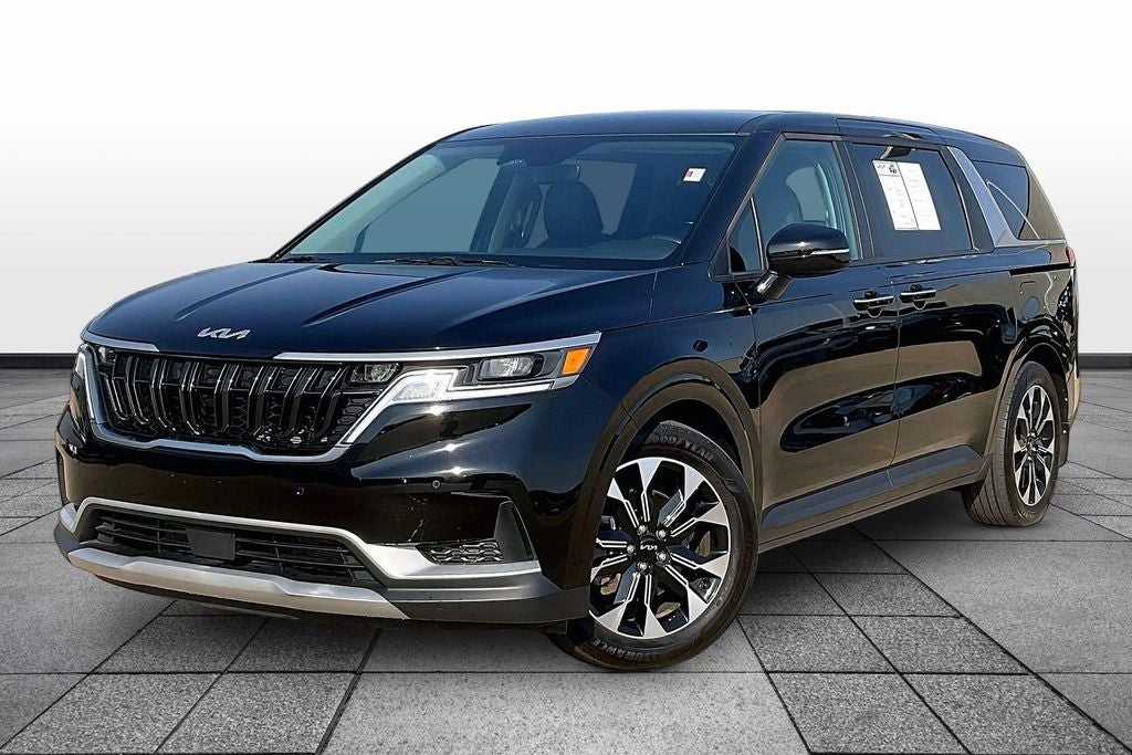 2024 Kia Sedona EX's photo