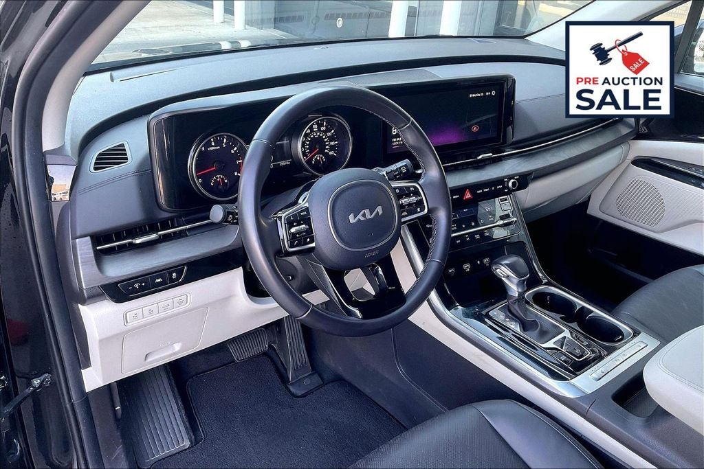 2024 Kia Carnival EX