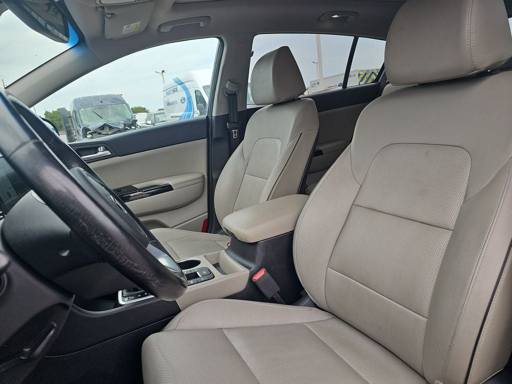2022 Kia Sportage EX