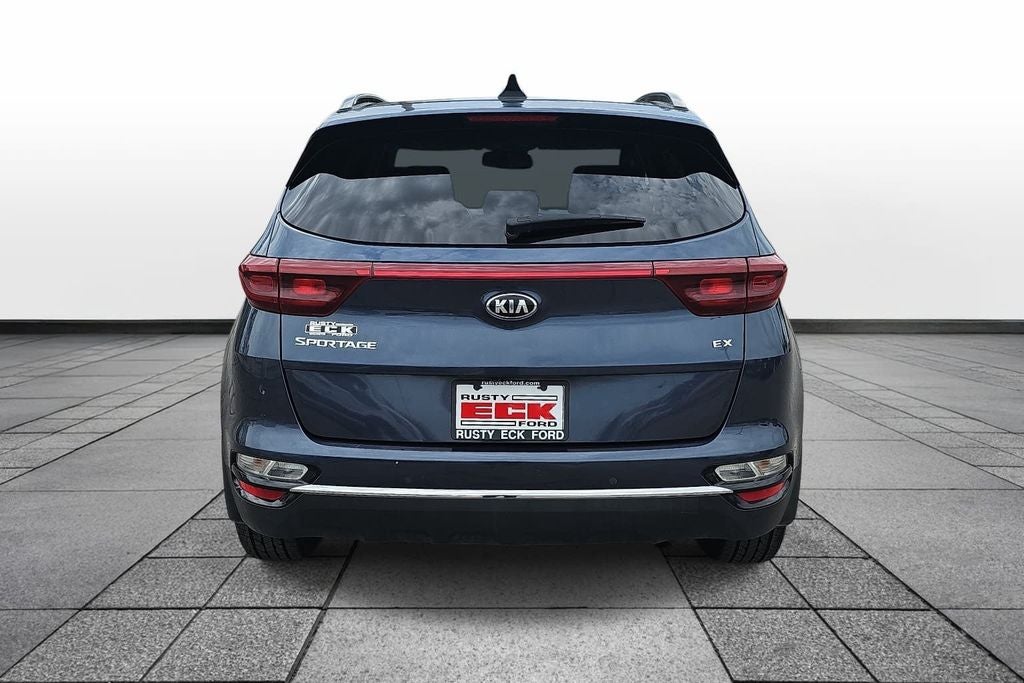 2022 Kia Sportage EX
