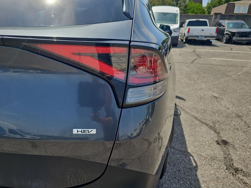 2023 Kia Sportage Hybrid LX