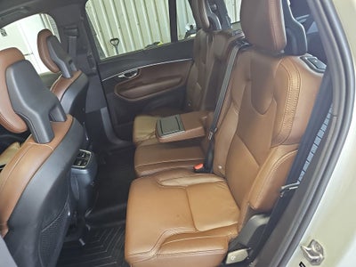 2022 Volvo XC90 T6 Inscription