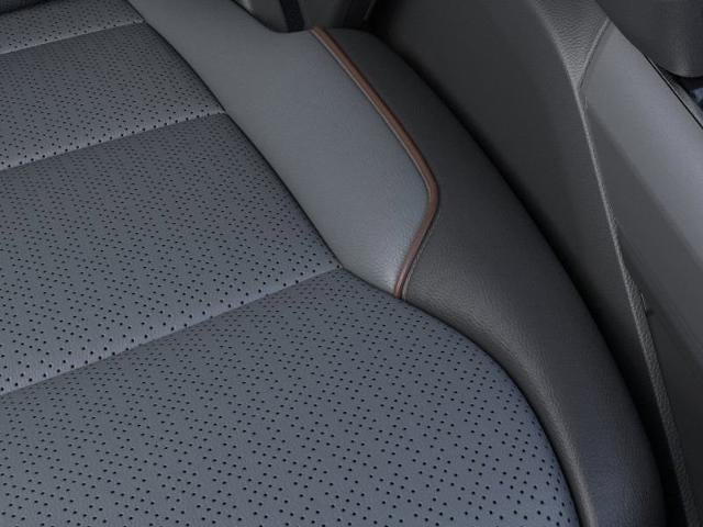 2025 Ford F-150 Lightning Lariat®